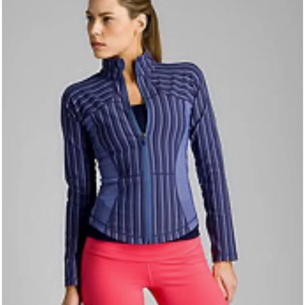 Lululemon zip up mesh accent jacket